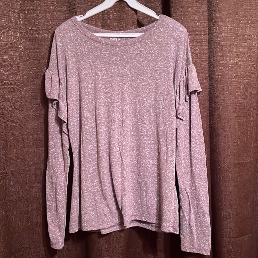 Women’s ruffle sleeve blouse